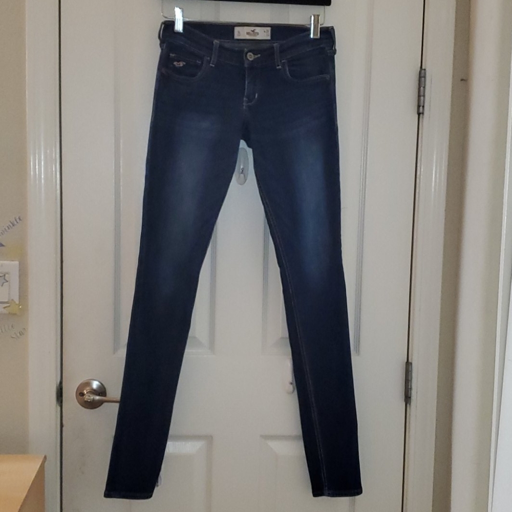 Hollister Super Skinny Jeans